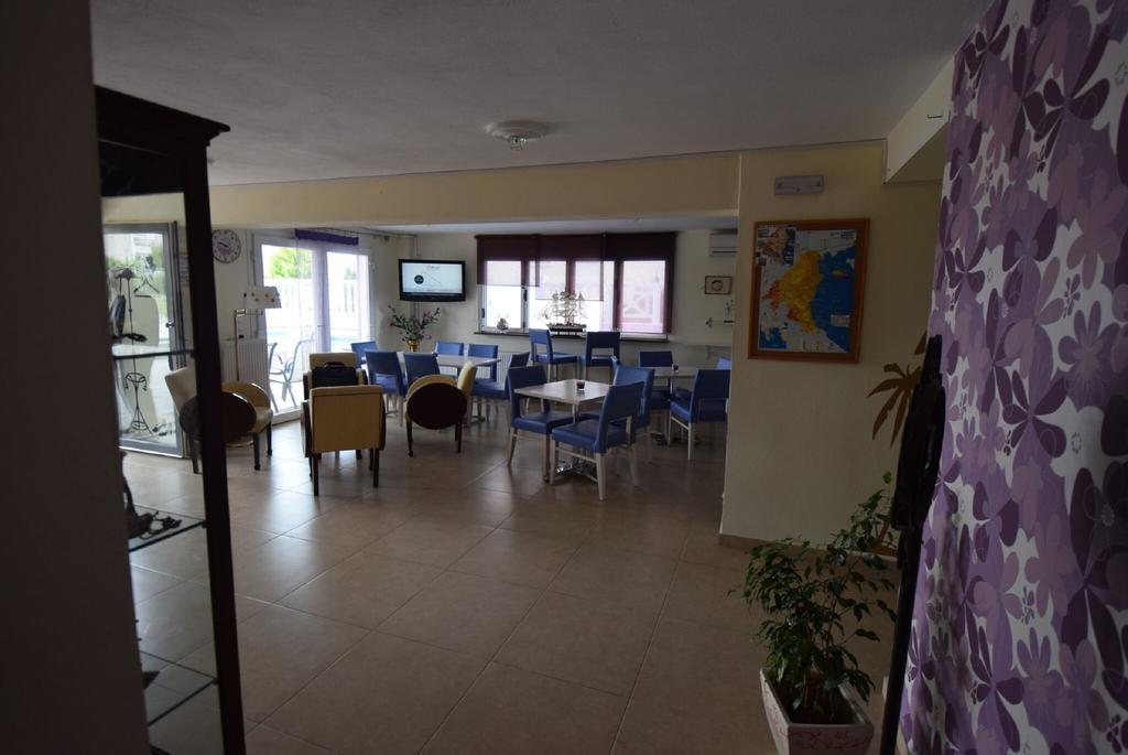 Rainbow Resort Paralia Katerinis Ngoại thất bức ảnh